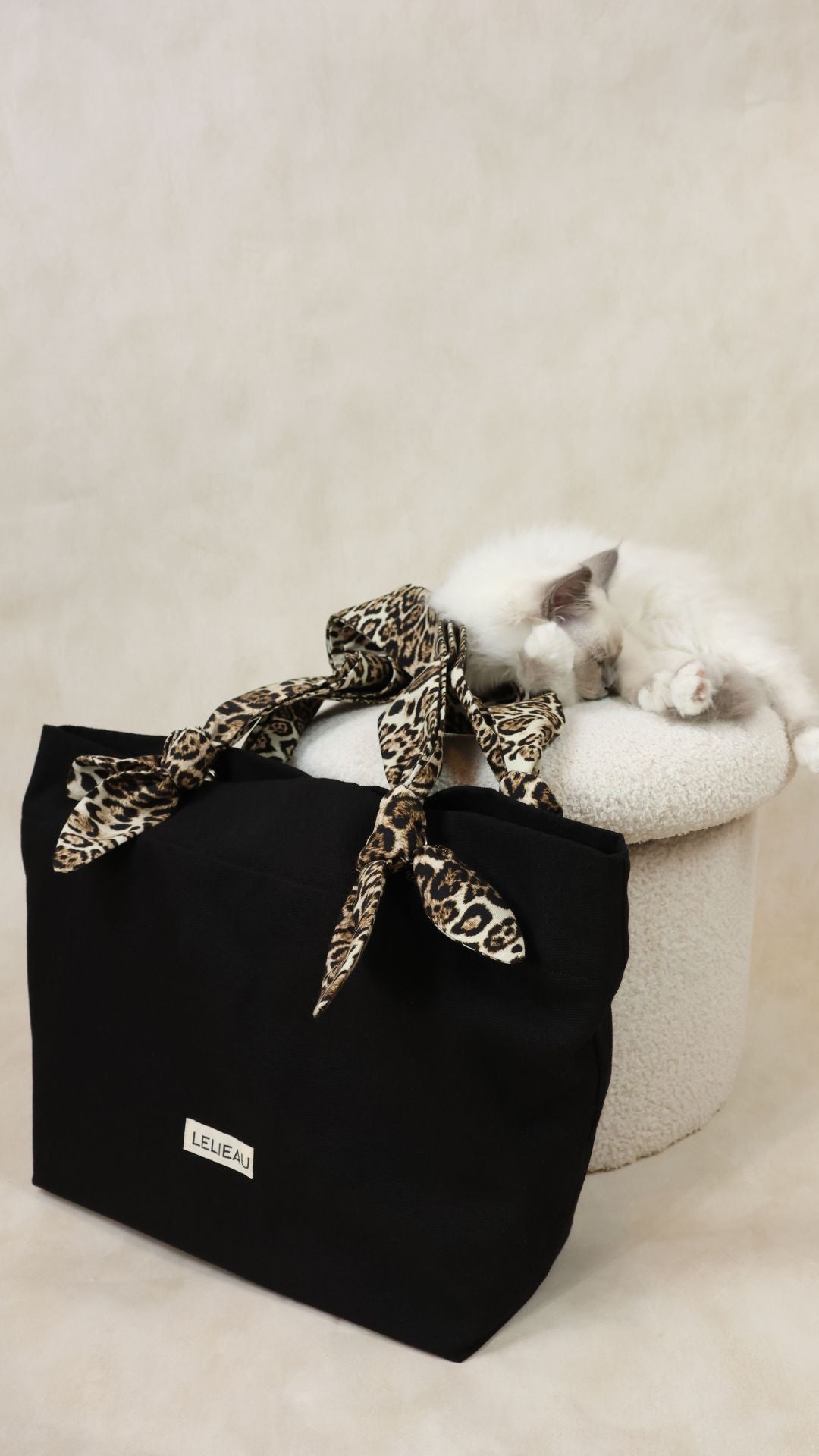 La paire de anses à noeuds - leopard