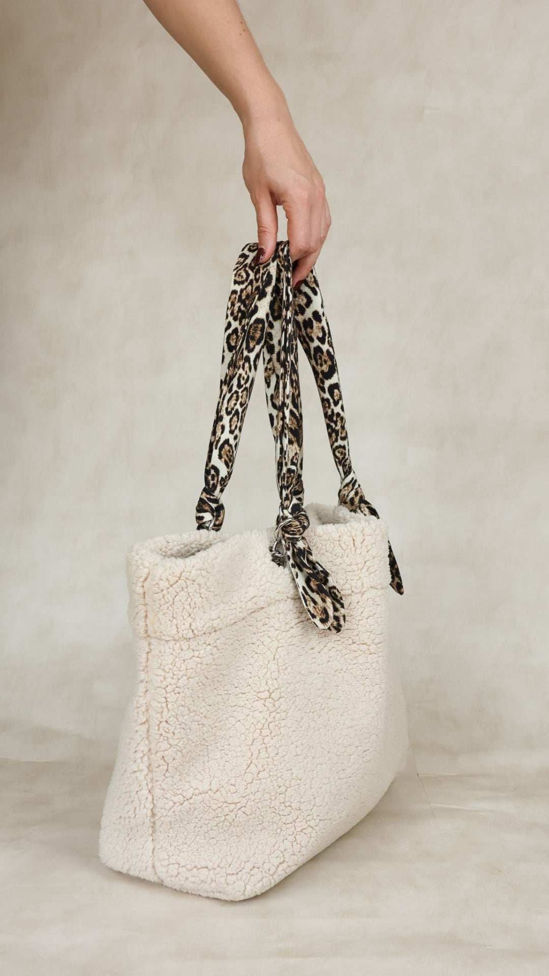 Anses made in France - leopard